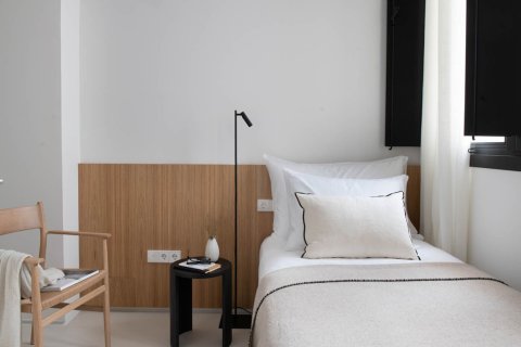 Apartamento de 3 dormitorios en alquiler en Barcelona, Cataluña, Spain № 1567 - foto 8
