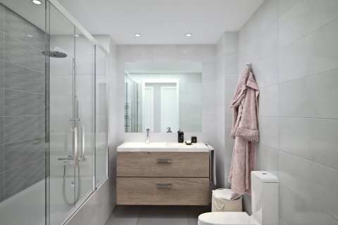 Apartamento de 4 dormitorios en venta en Badalona, Barcelona, Cataluña, Spain № 1074 - foto 5