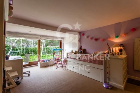 Сasa de 6 dormitorios en venta en Barcelona, Cataluña, Spain № 6086 - foto 9