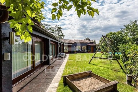 Сasa de 6 dormitorios en venta en Barcelona, Cataluña, Spain № 6086 - foto 4