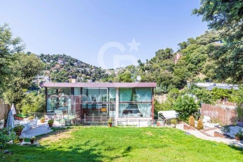 Сasa de 7 dormitorios en venta en Barcelona, Cataluña, Spain № 6085