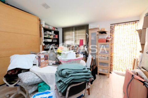 Apartamento de 2 dormitorios en venta en Sant Andreu, Barcelona, Cataluña, Spain № 2178 - foto 10