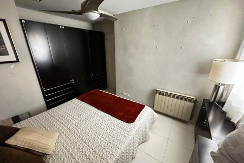 Apartamento de 4 dormitorios en venta en Sants-Montjuïc, Barcelona, Cataluña, Spain № 2181 - foto 29
