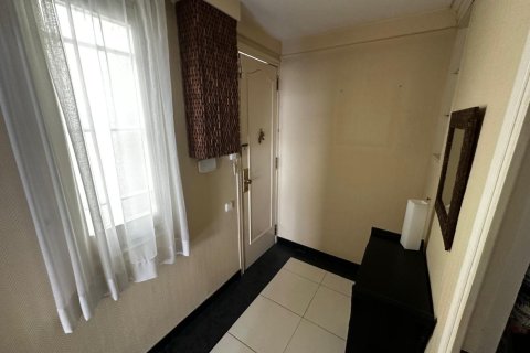Apartamento de 4 dormitorios en venta en Sants-Montjuïc, Barcelona, Cataluña, Spain № 2181 - foto 30