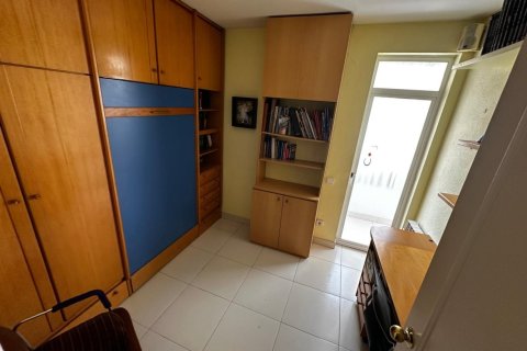 Apartamento de 4 dormitorios en venta en Sants-Montjuïc, Barcelona, Cataluña, Spain № 2181 - foto 20