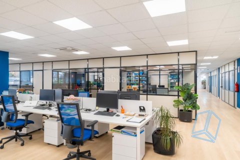Estudio en venta en Sants-Montjuïc, Barcelona, Cataluña, Spain № 2180 - foto 7
