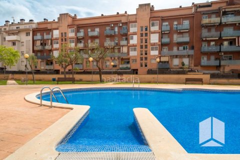Apartamento de 3 dormitorios en venta en Castelldefels, Barcelona, Cataluña, Spain № 2177 - foto 30