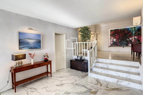 Villa de 6 dormitorios en alquiler en Alella, Barcelona, Cataluña, Spain № 8670 - foto 29