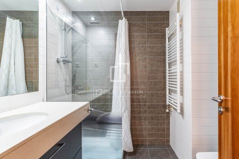 Купить квартиру в Барселона, Испания с 2 спальни, 105м², № 8774 - фото 23