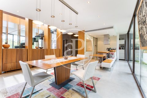 Сasa de 5 dormitorios en venta en Sant Cugat del Vallès, Barcelona, Cataluña, Spain № 2447 - foto 22