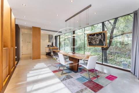 Сasa de 5 dormitorios en venta en Sant Cugat del Vallès, Barcelona, Cataluña, Spain № 2447 - foto 21