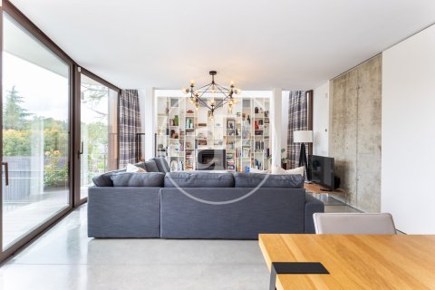 Сasa de 5 dormitorios en venta en Sant Cugat del Vallès, Barcelona, Cataluña, Spain № 2447 - foto 6
