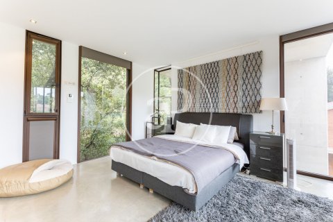 Сasa de 5 dormitorios en venta en Sant Cugat del Vallès, Barcelona, Cataluña, Spain № 2447 - foto 26