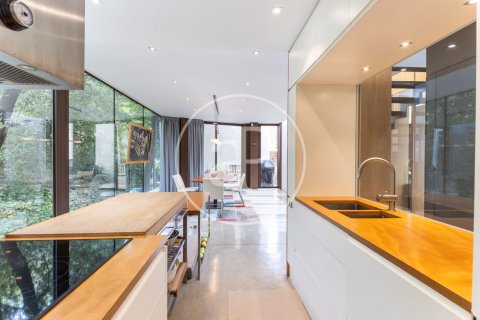 Сasa de 5 dormitorios en venta en Sant Cugat del Vallès, Barcelona, Cataluña, Spain № 2447 - foto 18
