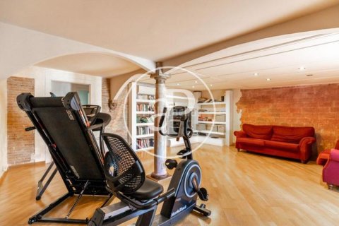 5 bedrooms apartment for sale in Eixample, Barcelona, Catalonia, Spain № 2444 - photo 17