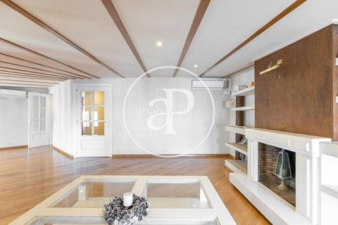 5 bedrooms apartment for sale in Eixample, Barcelona, Catalonia, Spain № 2444 - photo 4