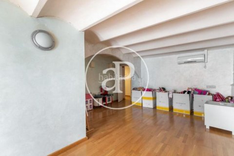 5 bedrooms apartment for sale in Eixample, Barcelona, Catalonia, Spain № 2444 - photo 20