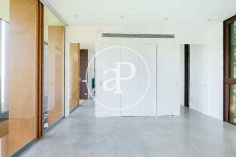 Сasa de 5 dormitorios en venta en Sant Cugat del Vallès, Barcelona, Cataluña, Spain № 2448 - foto 21