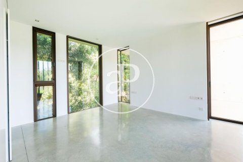 Сasa de 5 dormitorios en venta en Sant Cugat del Vallès, Barcelona, Cataluña, Spain № 2448 - foto 19