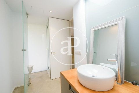 Сasa de 5 dormitorios en venta en Sant Cugat del Vallès, Barcelona, Cataluña, Spain № 2448 - foto 15
