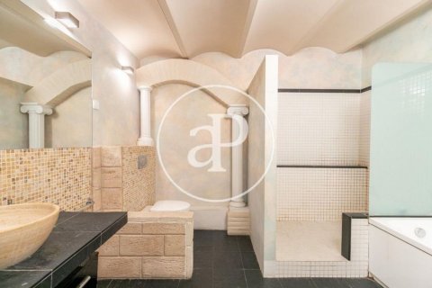 5 bedrooms apartment for sale in Eixample, Barcelona, Catalonia, Spain № 2443 - photo 15