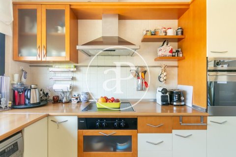 Сasa de 6 dormitorios en venta en Sant Just Desvern, Barcelona, Cataluña, Spain № 2446 - foto 6