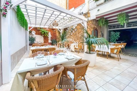 Propiedad comercial de 254 m² en venta en Calella, Barcelona, Cataluña, Spain № 1040 - foto 5