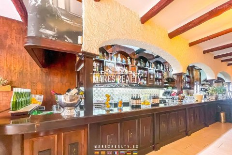 Propiedad comercial de 254 m² en venta en Calella, Barcelona, Cataluña, Spain № 1040 - foto 19