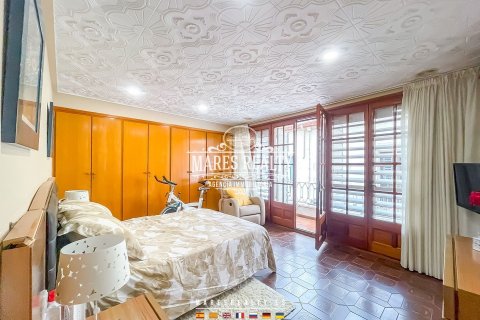 949 sq.m. commercial property for sale in Calella, Barcelona, Catalonia, Spain № 1039 - photo 16
