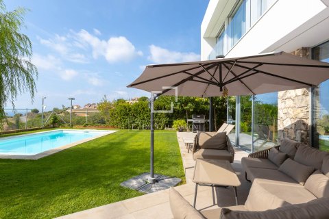 Villa de 4 dormitorios en venta en Teia, Barcelona, Cataluña, Spain № 3722 - foto 30