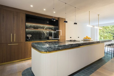 Apartamento de 5 dormitorios en venta en Barcelona, Cataluña, Spain № 3719 - foto 18