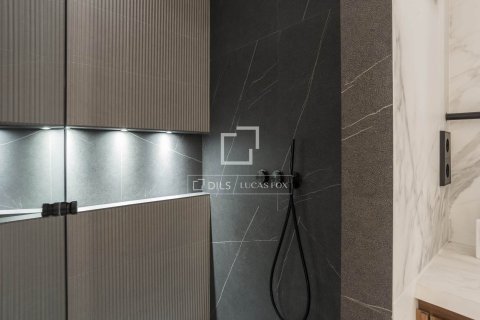 Apartamento de 5 dormitorios en venta en Barcelona, Cataluña, Spain № 3719 - foto 25