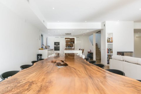 Villa de 4 dormitorios en venta en Gavà, Barcelona, Cataluña, Spain № 3723 - foto 6