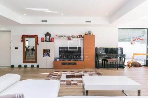 Villa de 4 dormitorios en venta en Gavà, Barcelona, Cataluña, Spain № 3723 - foto 7