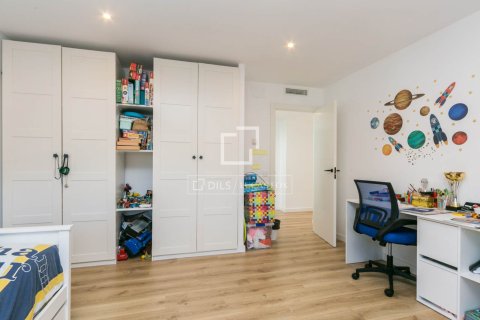 Villa de 4 dormitorios en venta en Gavà, Barcelona, Cataluña, Spain № 3723 - foto 28
