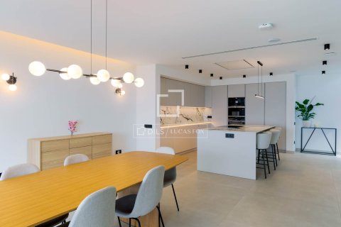 Villa de 6 dormitorios en venta en Teia, Barcelona, Cataluña, Spain № 3718 - foto 8