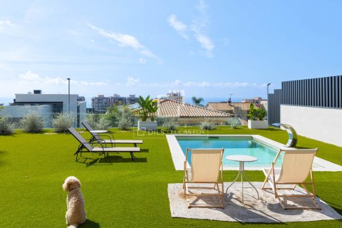 Villa de 6 dormitorios en venta en Teia, Barcelona, Cataluña, Spain № 3718 - foto 16