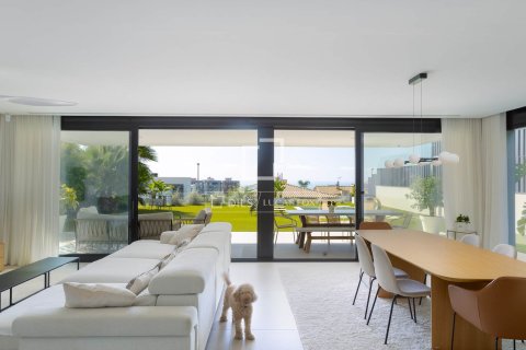 Villa de 6 dormitorios en venta en Teia, Barcelona, Cataluña, Spain № 3718 - foto 11