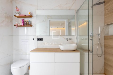 Villa de 6 dormitorios en venta en Teia, Barcelona, Cataluña, Spain № 3718 - foto 29