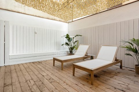 Apartamento de 3 dormitorios en venta en Barcelona, Cataluña, Spain № 3720 - foto 10