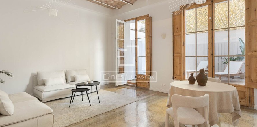 Apartamento de 3 dormitorios en venta en Barcelona, Cataluña, Spain № 3720