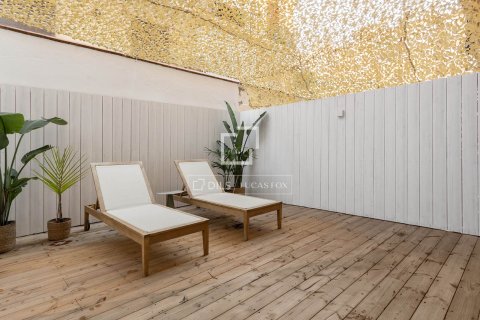 Apartamento de 3 dormitorios en venta en Barcelona, Cataluña, Spain № 3720 - foto 11
