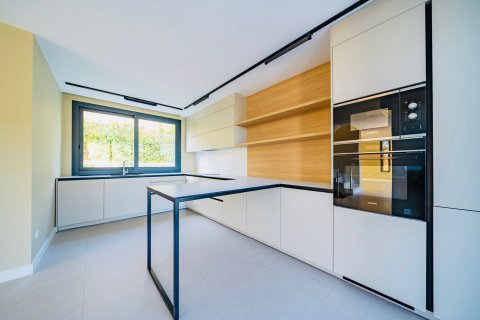 Купить дом в Льорет-де-Мар, Испания с 4 комнаты, 330м², № 7199 - фото 11