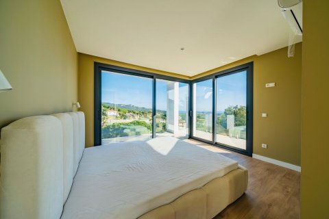 Купить дом в Льорет-де-Мар, Испания с 4 комнаты, 330м², № 7199 - фото 28