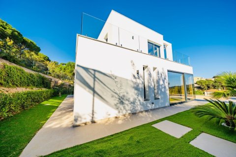 Купить дом в Льорет-де-Мар, Испания с 4 комнаты, 330м², № 7199 - фото 23