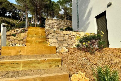 4 bedrooms house for sale in Lloret de Mar, Girona, Catalonia, Spain № 7200 - photo 10