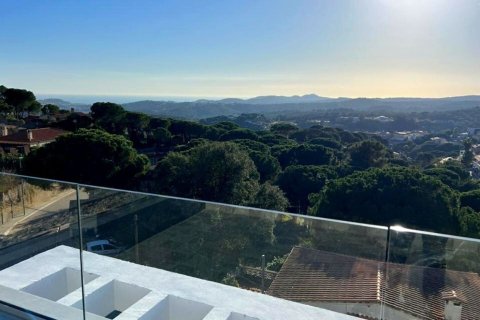 4 bedrooms house for sale in Lloret de Mar, Girona, Catalonia, Spain № 7200 - photo 27