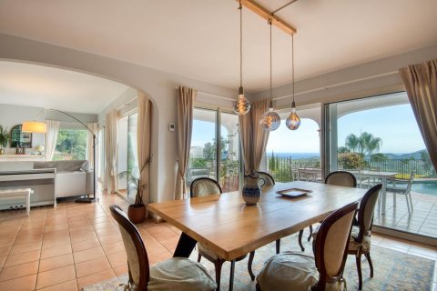 Купить дом в Пладжа-де-Аро, Испания с 6 комнат, 361м², № 7201 - фото 20