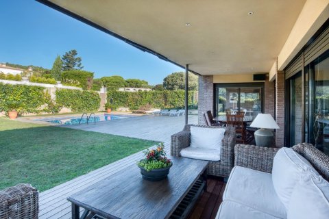 4 bedrooms house for sale in Sant Feliu de Guixols, Girona, Catalonia, Spain № 7197 - photo 8