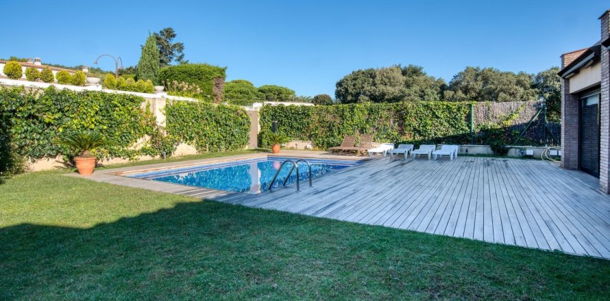 4 bedrooms house for sale in Sant Feliu de Guixols, Girona, Catalonia, Spain № 7197